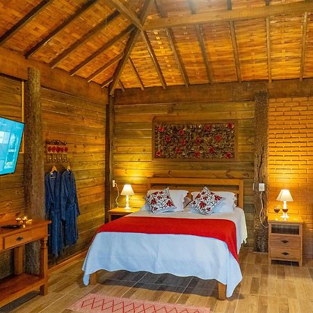 Pousada Remorini Hotell Visconde De Maua Exteriör bild